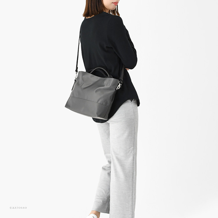 モデル画像 グレー