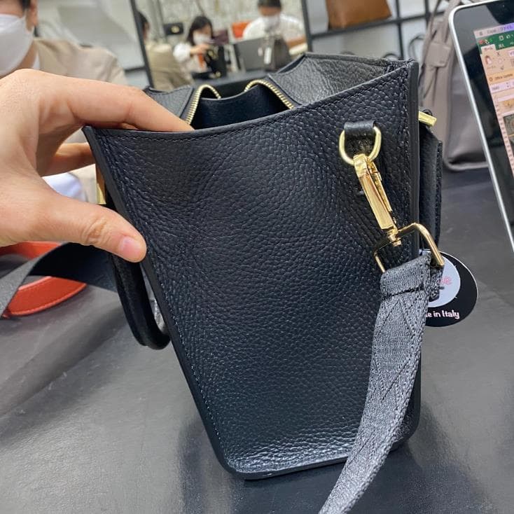 本革 ハンドバッグ 縦型 ミニバッグ ショルダー付き 2way ショルダー バッグ