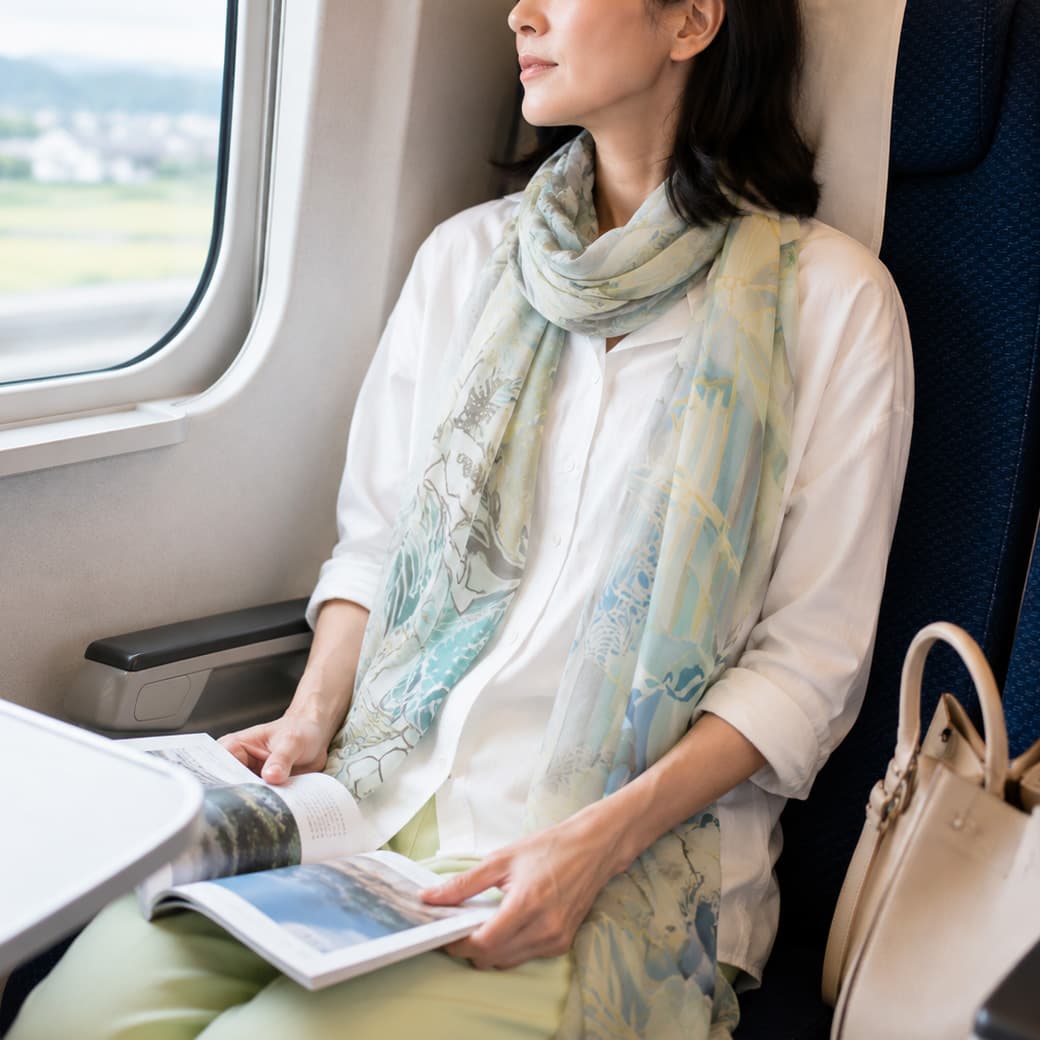 .Y（ドットワイ） 薄くて、軽くて、大きくて、旅行や移動中に持ちやすいストール